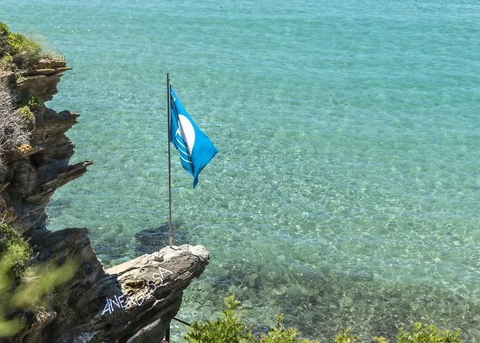 Hotel Aneroussa Mpatsi