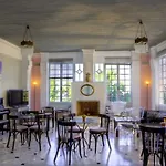 Hotel Aneroussa