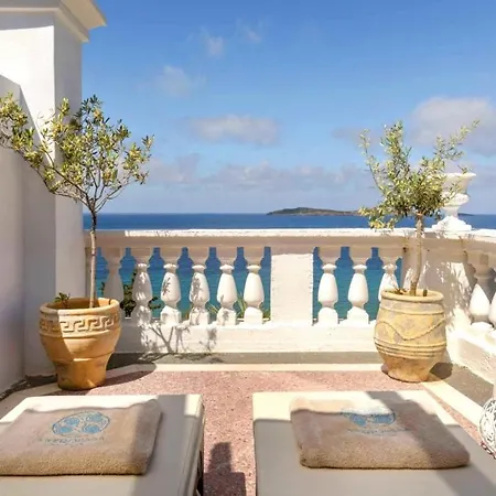 Aneroussa 3*