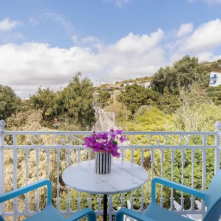 Aneroussa Hotel 3*