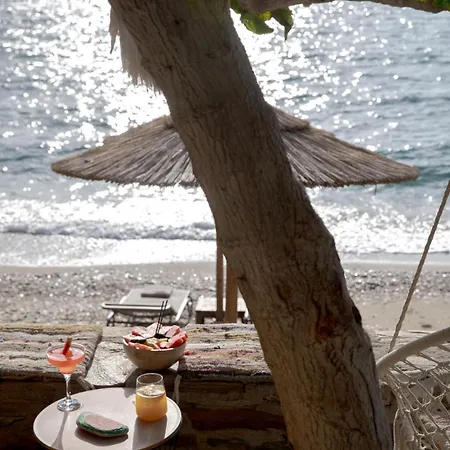 Aneroussa 3* Batsi
