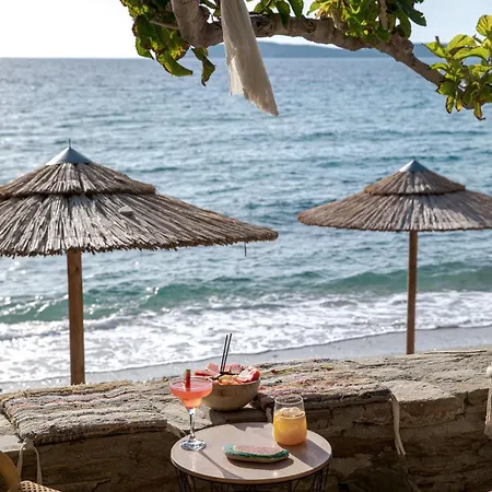 Aneroussa 3* Batsi