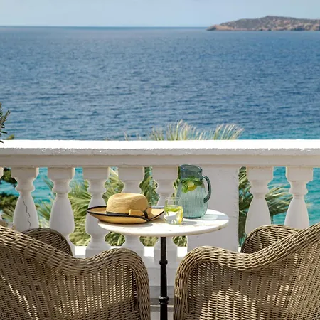 Hotel Aneroussa