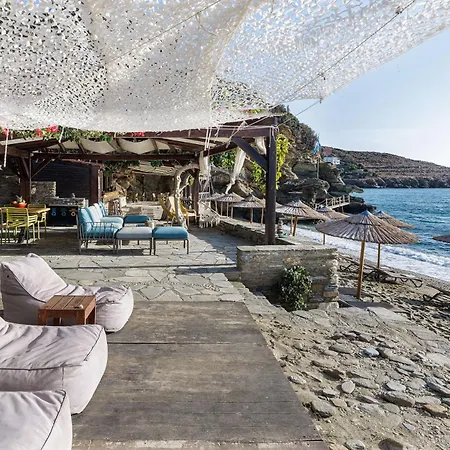 Aneroussa 3* Batsi