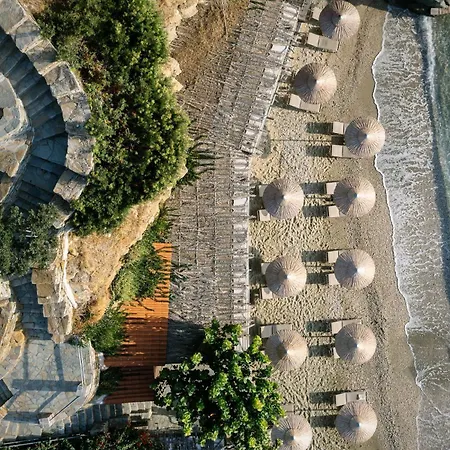 Hotel Aneroussa 3*