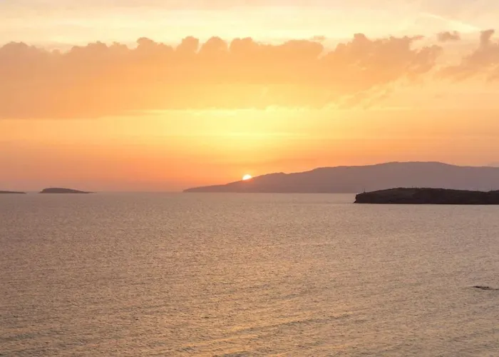 安洛萨海滩酒店 酒店