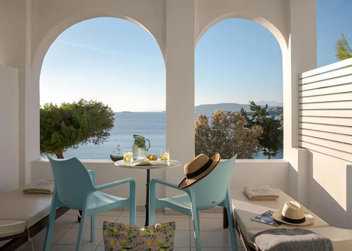 安洛萨海滩酒店 3*